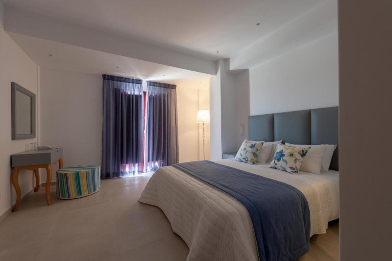 Mar N Mar Crown Hotel-Suites Kamári Kültér fotó