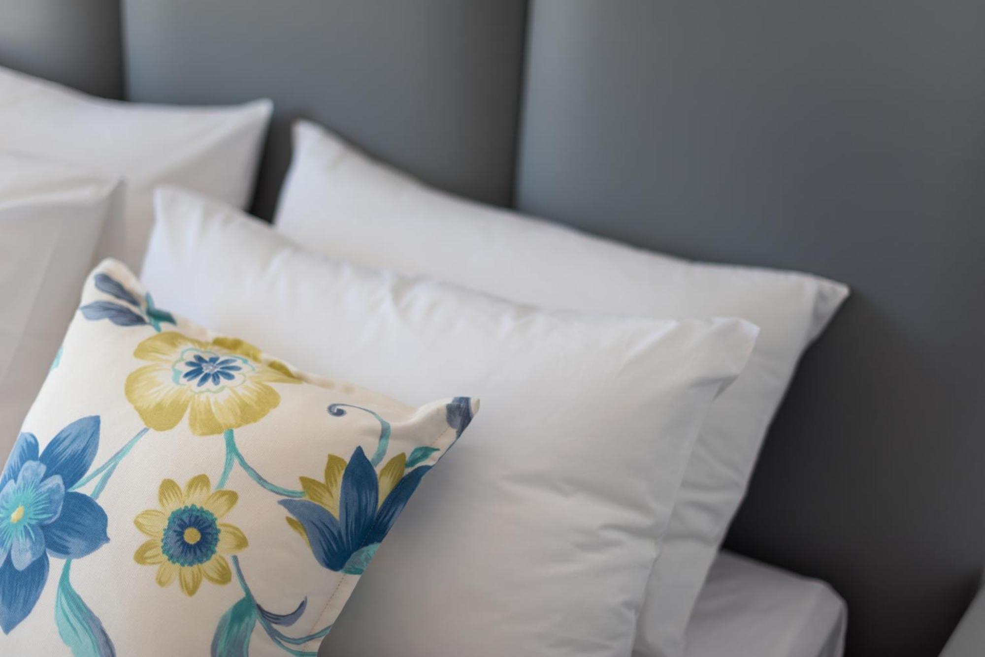 Mar N Mar Crown Hotel-Suites Kamári Szoba fotó