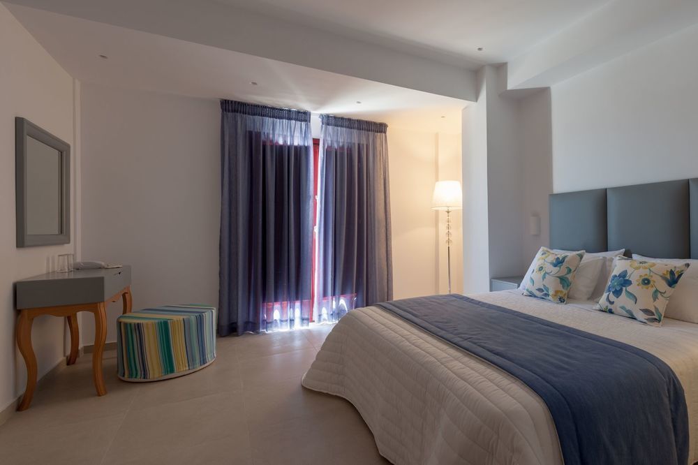 Mar N Mar Crown Hotel-Suites Kamári Kültér fotó