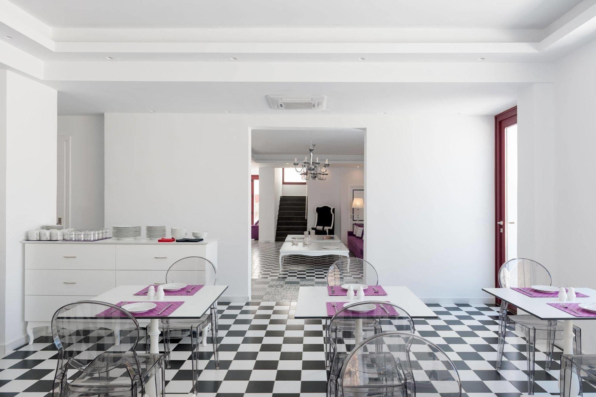 Mar N Mar Crown Hotel-Suites Kamári Kültér fotó